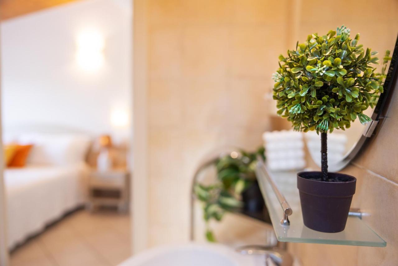 Hotel Balaton Riccione Esterno foto