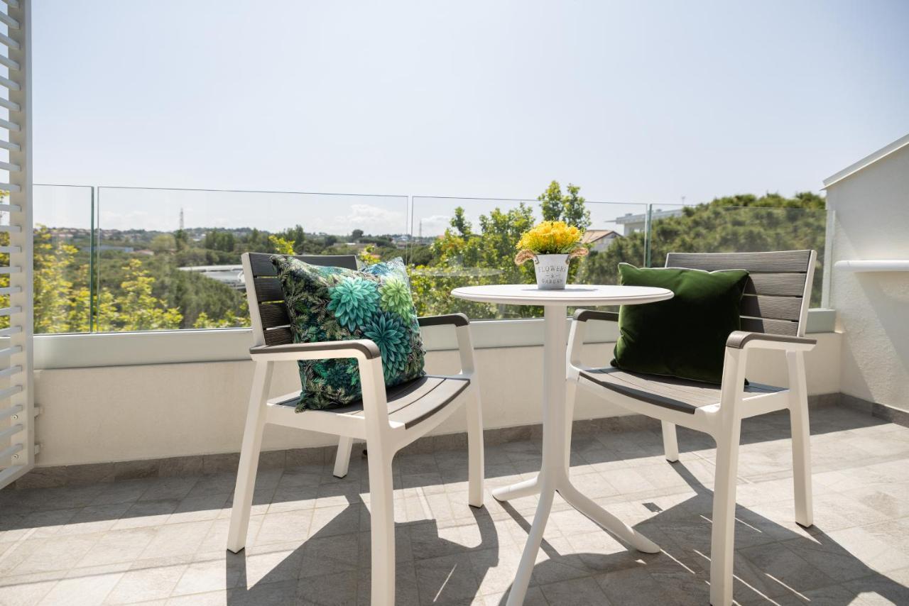 Hotel Balaton Riccione Esterno foto