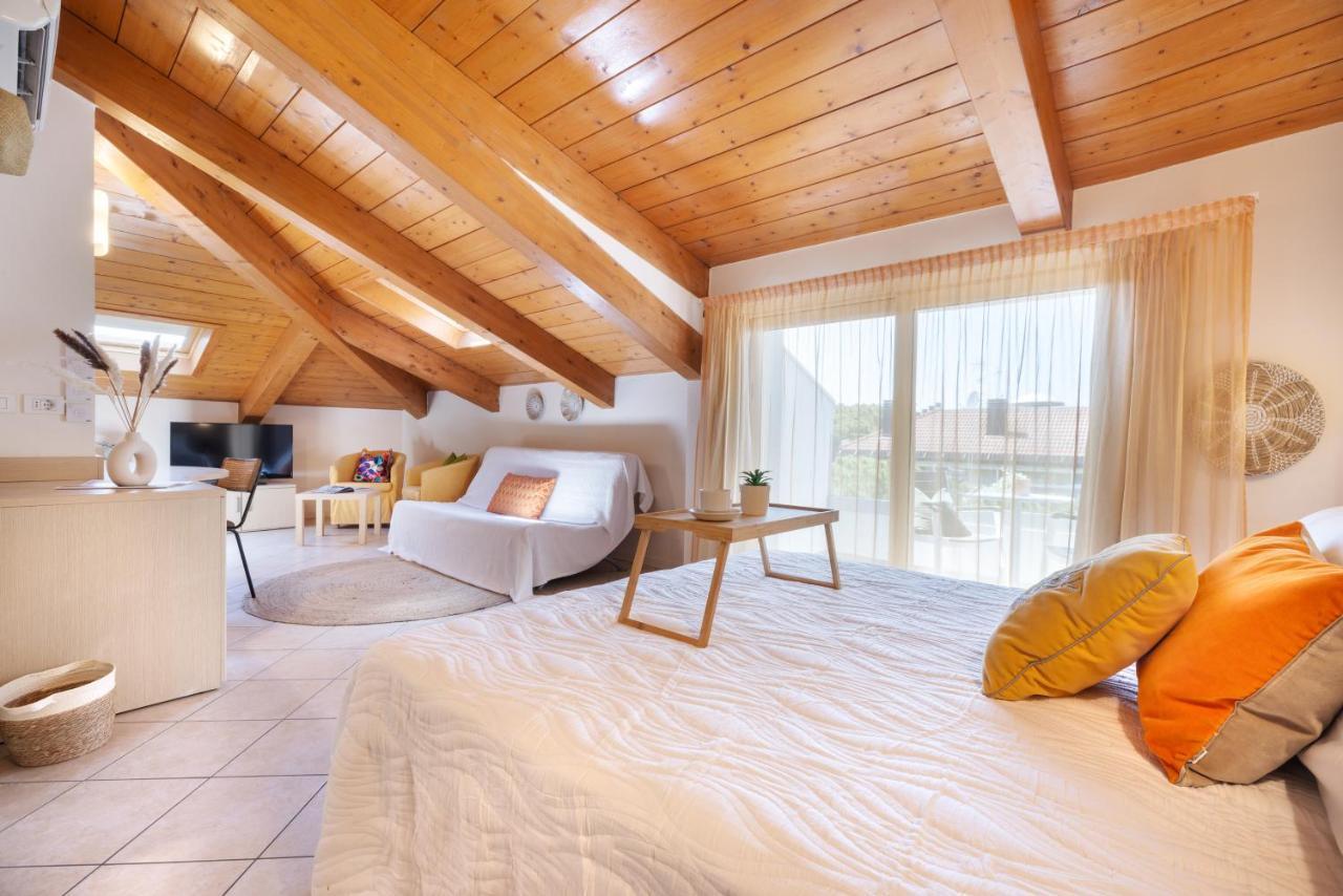 Hotel Balaton Riccione Esterno foto